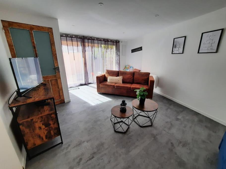 L'Atelier Villa Cerizay Luaran gambar